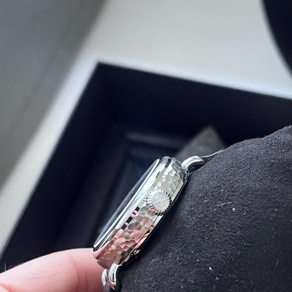 Shinola x Georgia O’Keeffe Limited Edition Birdy Watch - NEW - Picture 4 of 11